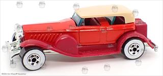Red - Dark Red Int. & Fenders, Leo